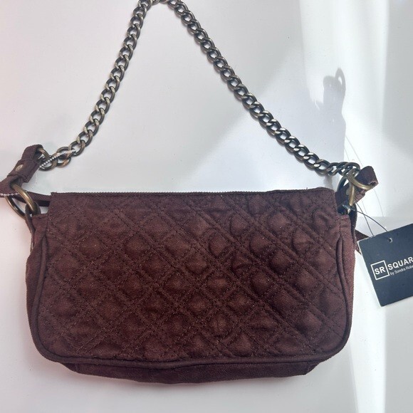 Squared by Sondra Roberts brown quilted chain bag 10 in x 6 in