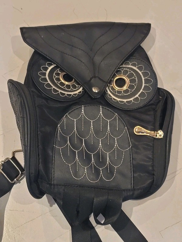 Fashion Women’s Owl Black Leather Backpack Embossed Zipper Bag Bookbag