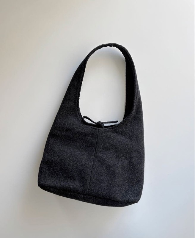 Miu Miu Wool Ribbon Archive Y2K Black Shoulder Bag Auth A1374