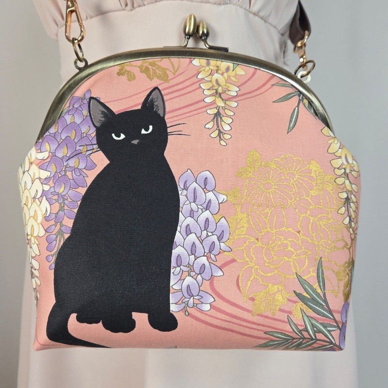 Cute black cat wisteria flowers salmon pink clasp shoulder bag pouch 2 way handm