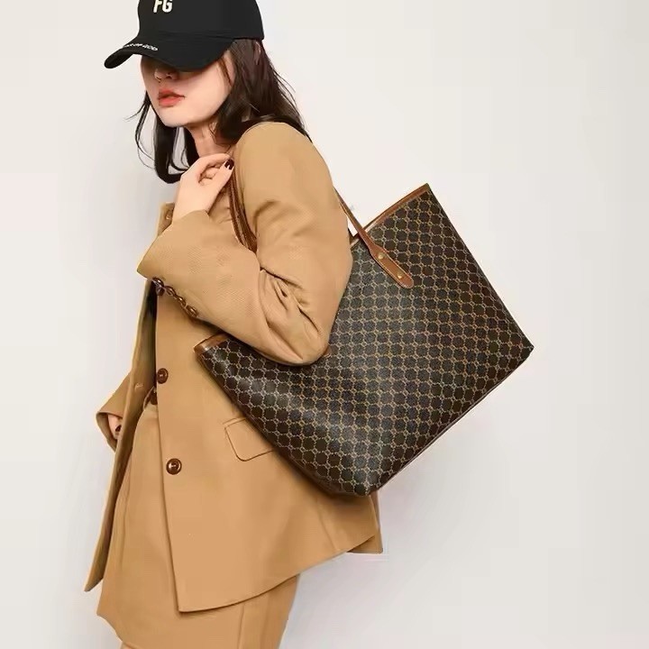 Women’s Large Brown Geometric Tote Bag Double Handles Open Top Inner Pockets